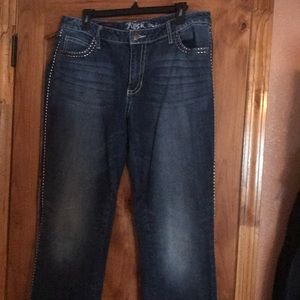 Wrangler Rock 47 33x34